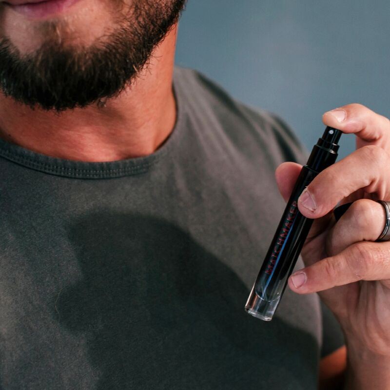 EYE OF LOVE - LGBTQ MATCHMAKER BLACK DIAMOND FRAGRANCE PHEROMONES FOR HIM 10 ML