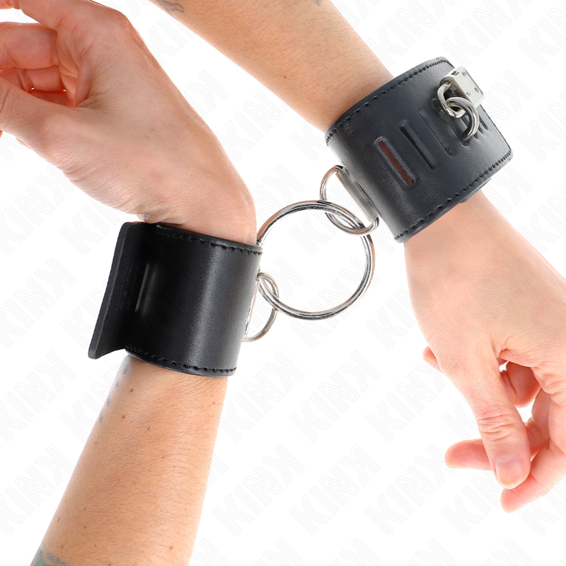 KINK - FIXED WRIST RESTRAINTS WITH O-RING AND BLACK ADJUSTABLE PADLOCK CLOSURE 16-23 CM X 5.5 CM