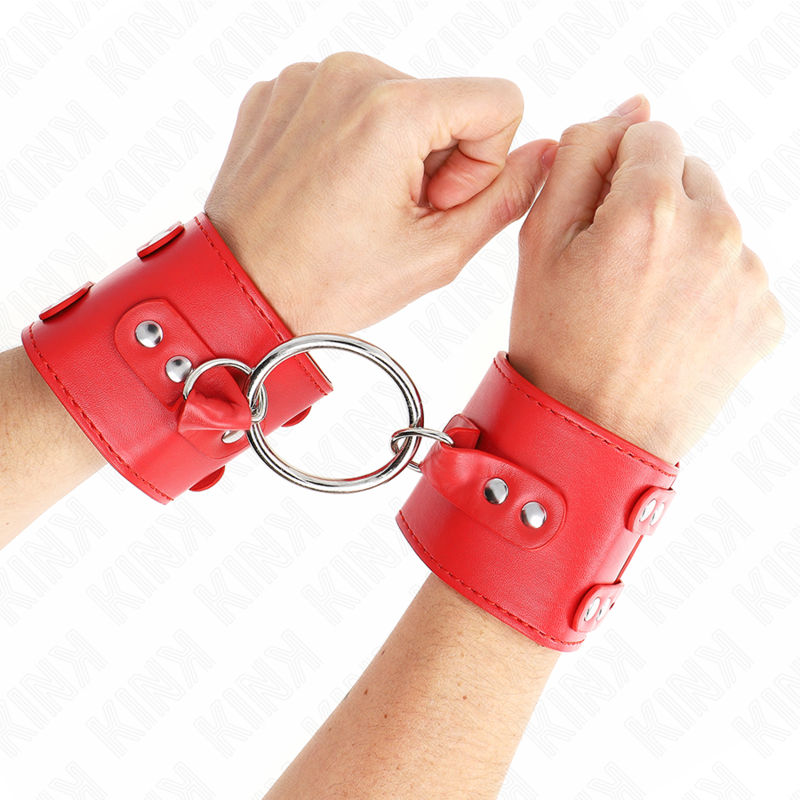 KINK - RED FIXED WRIST REST WITH ADJUSTABLE RING AND STUDS 17-22 CM X 6.5 CM