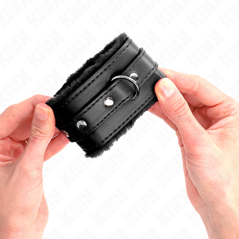 KINK - BLACK PREMIUM FUR-LINED WRIST CUFFS WITH ADJUSTABLE BLACK STRAP 17-29 CM X 6 CM