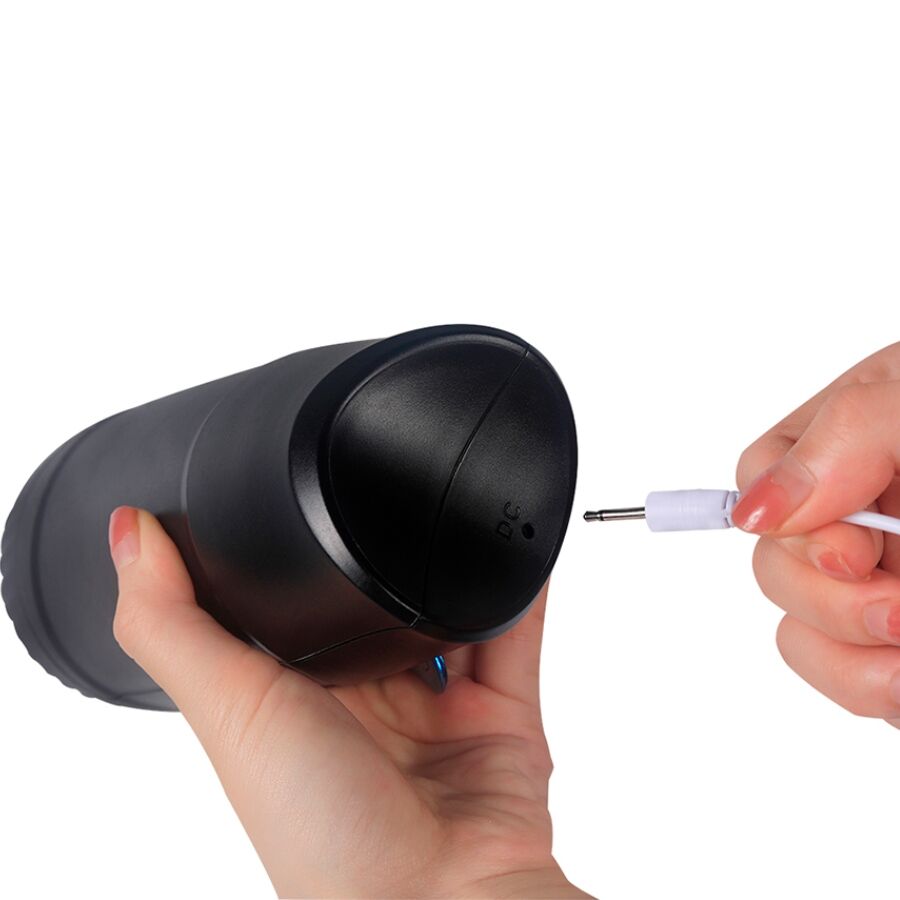 SHEQU - RENEE COMPRESSIBLE VAGINA MASTURBATOR WITH VIBRATION IN CASE