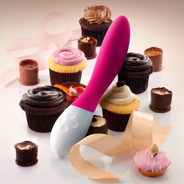 LELO - MONA 2 CHERRY VIBRATOR