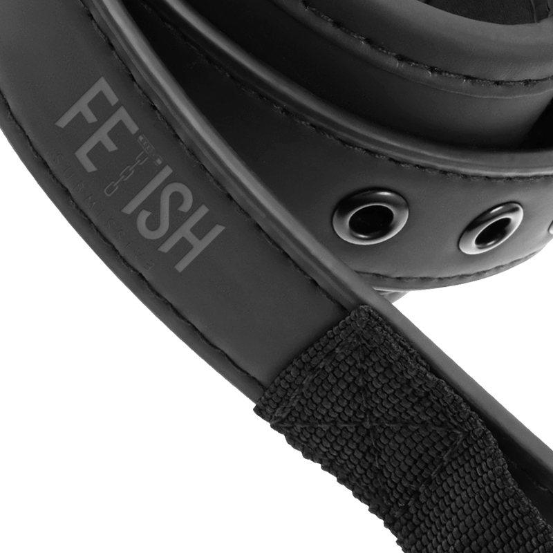 FETISH SUBMISSIVE - NEOPRENE LINED HANDCUFFS WITH HANDLE